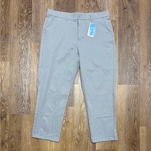 Libian Men’s Straight-Cut Chinos in Light Gray